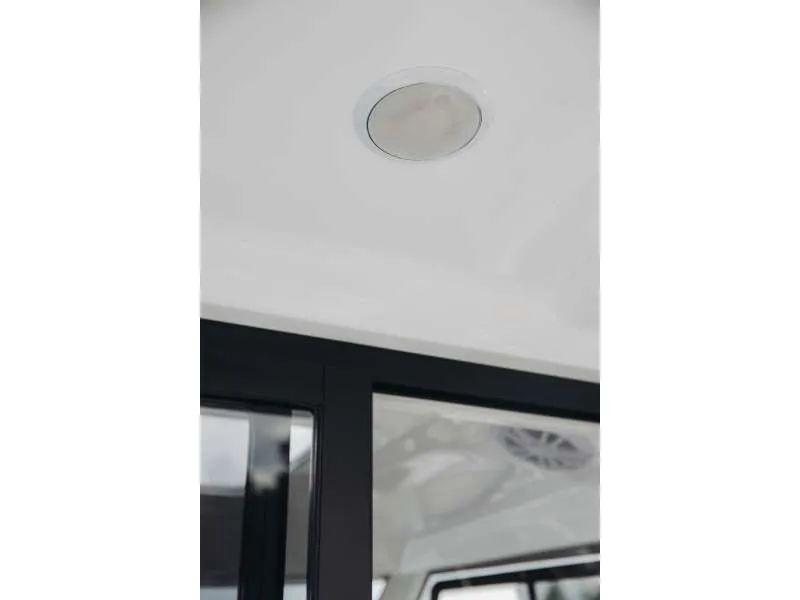 Пластиковая лодка Phoenix 700 Cabin, фото: 31