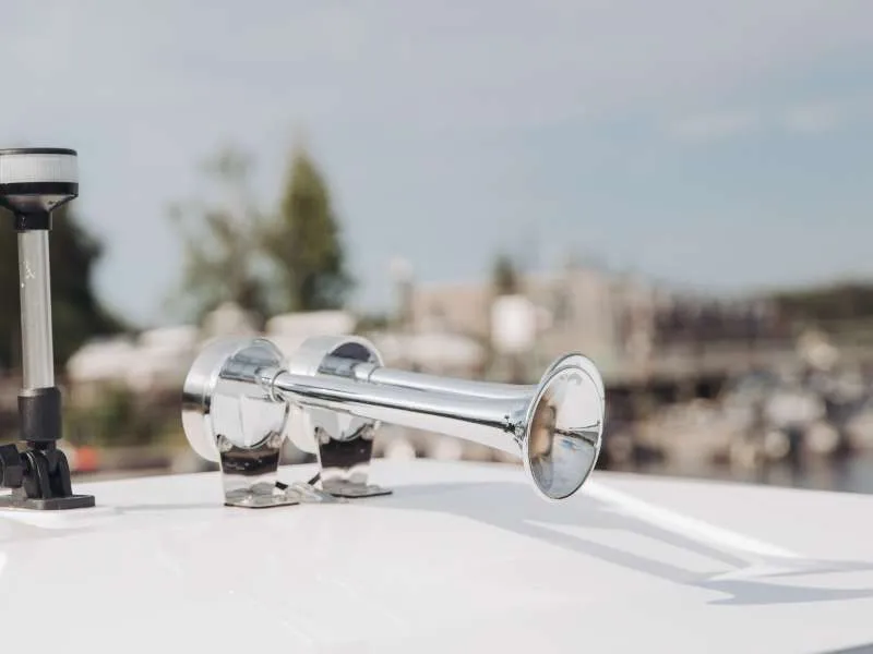 Пластиковая лодка Phoenix 700 Cabin, фото: 19