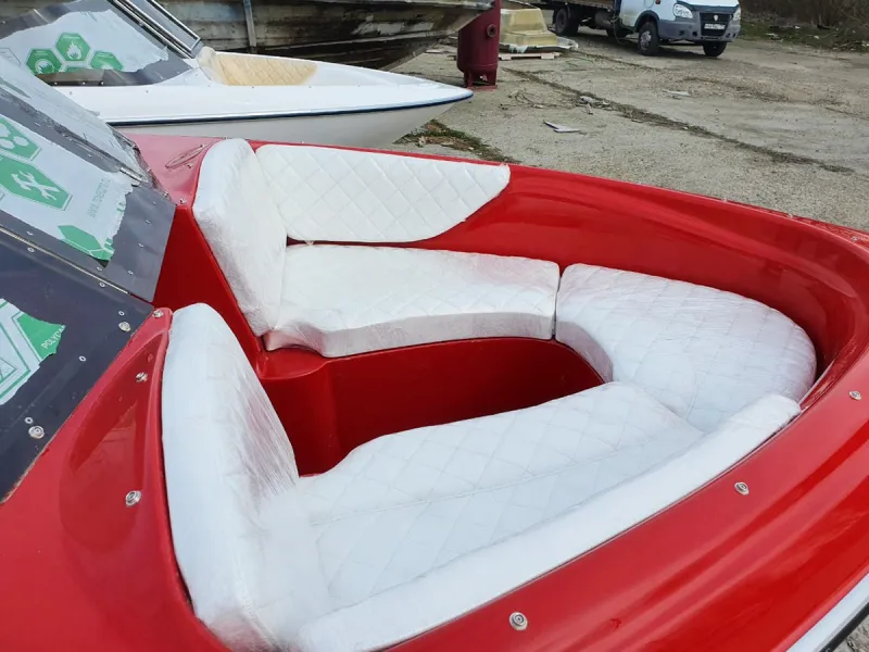 Моторная лодка Касатка VT 530 bowrider, фото: 54