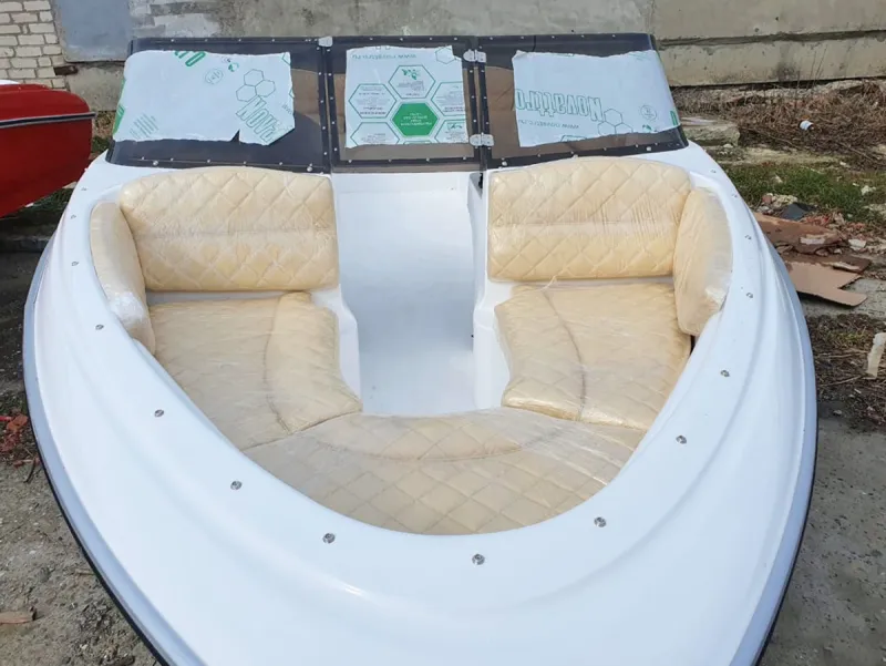 Моторная лодка Касатка VT 530 bowrider, фото: 65