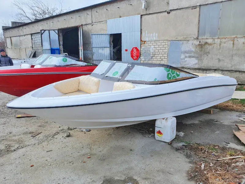 Моторная лодка Касатка VT 530 bowrider, фото: 71