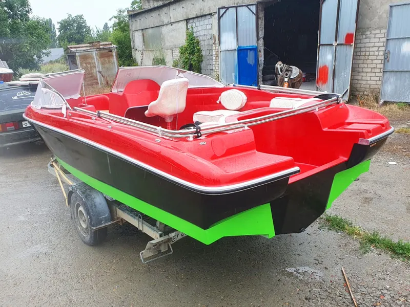 Моторная лодка Касатка VT 530 bowrider, фото: 79