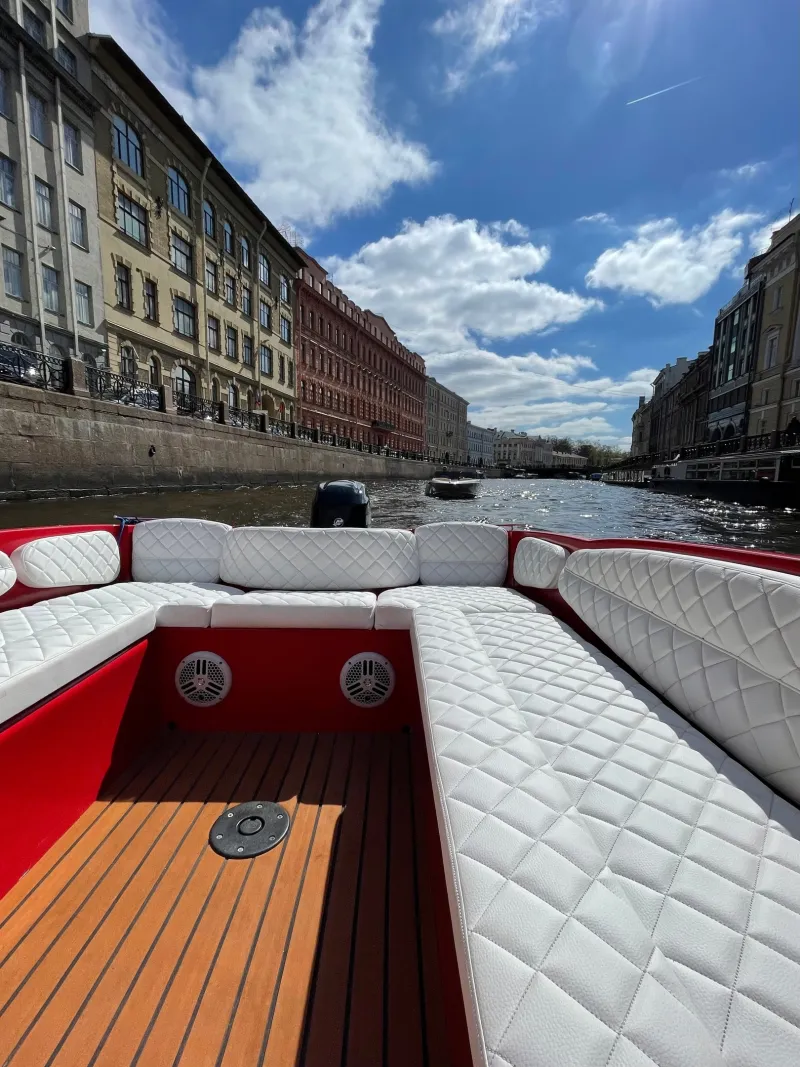 Моторная лодка Касатка VT 530 bowrider, фото: 98