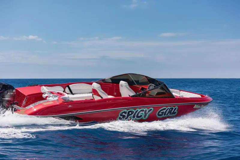 Пластиковая лодка Касатка VT 530 bowrider, фото: 28