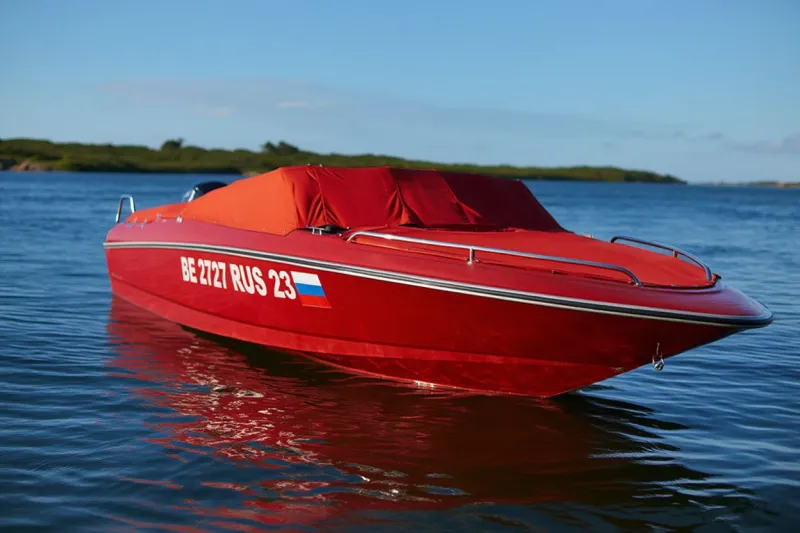 Пластиковая лодка Касатка VT 530 bowrider, фото: 16