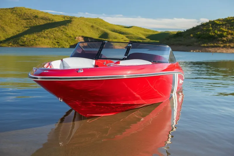 Пластиковая лодка Касатка VT 530 bowrider, фото: 14