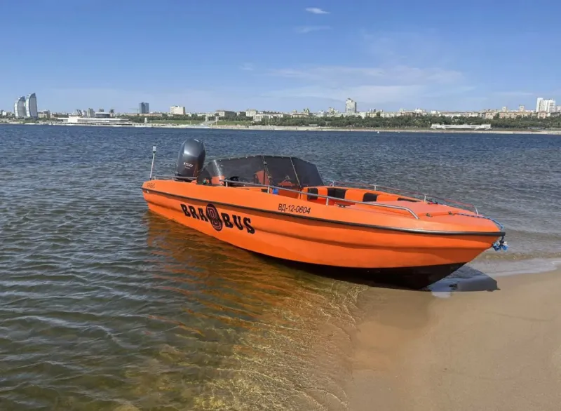 Пластиковая лодка Mistik 600, фото: 1