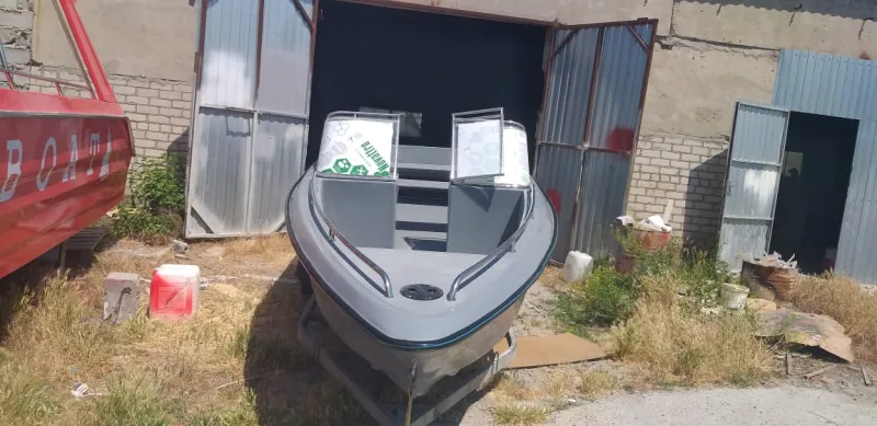 Пластиковая лодка Тунец 580, фото: 21