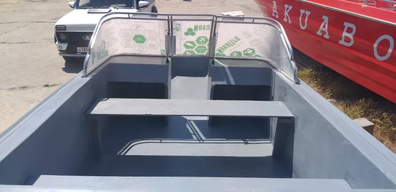 Пластиковая лодка Тунец 580, фото: 16