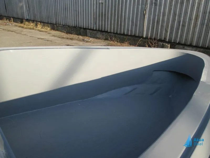 Пластиковая лодка Тунец 580, фото: 11