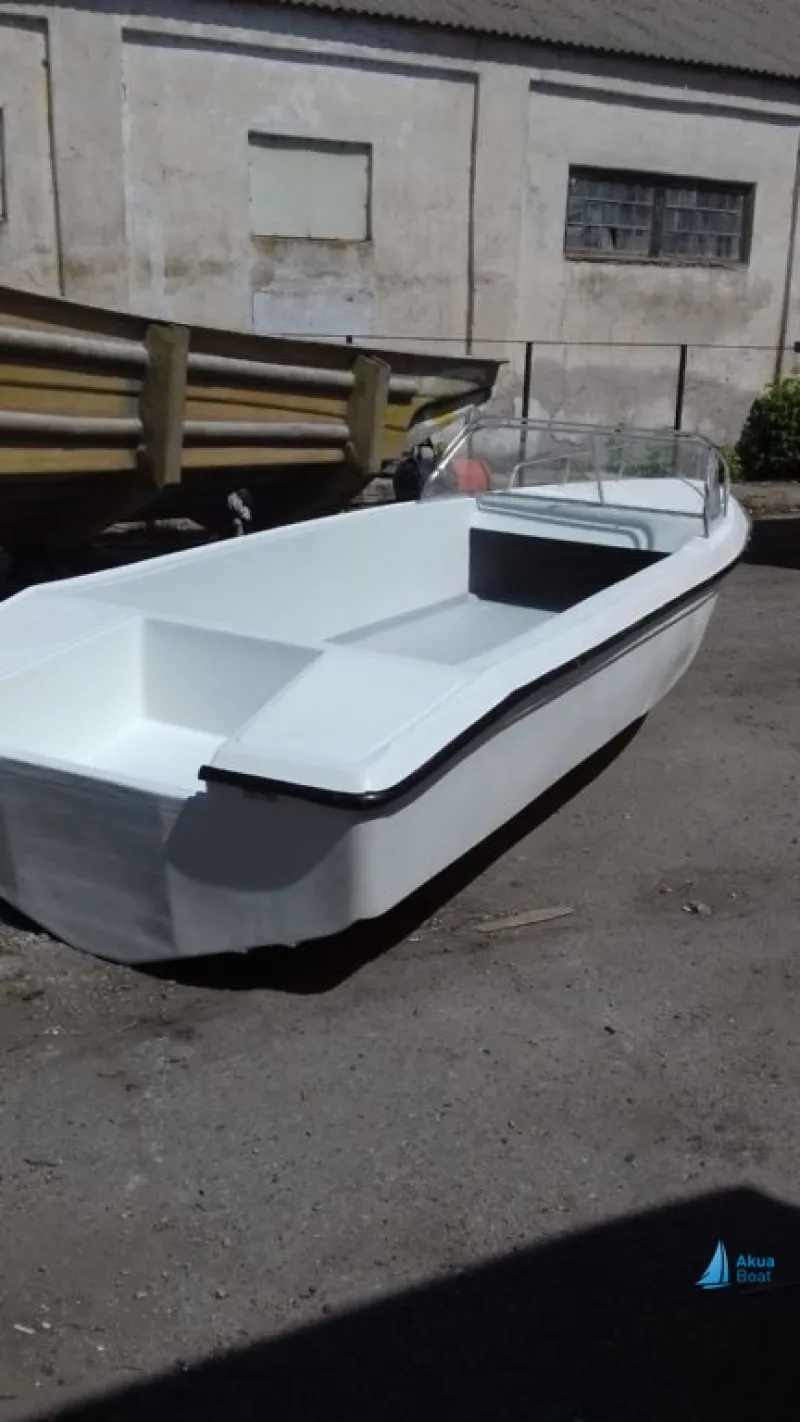 Пластиковая лодка Тунец 580, фото: 10