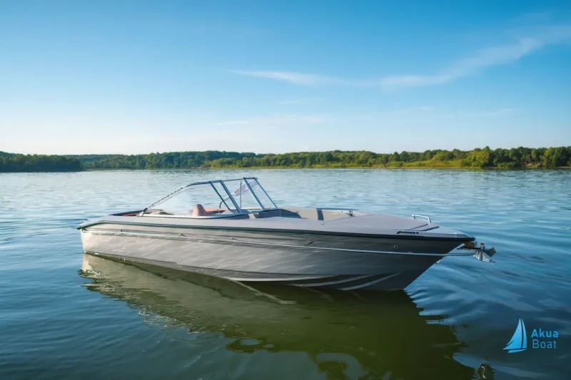 Пластиковая лодка Тунец 580, фото: 3