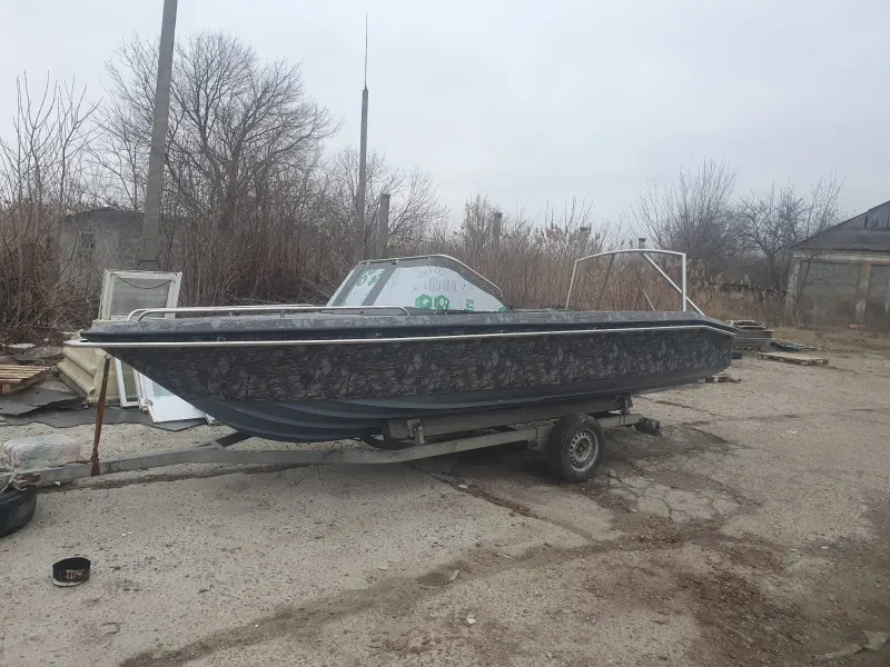 Пластиковая лодка Тунец 580, фото: 17