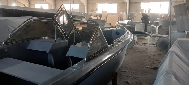 Пластиковая лодка Тунец 580, фото: 14