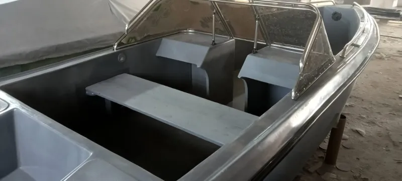 Пластиковая лодка Тунец 580, фото: 11