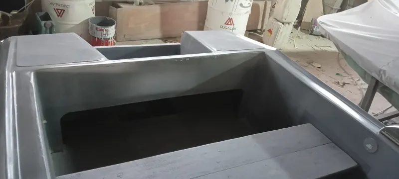 Пластиковая лодка Тунец 580, фото: 9