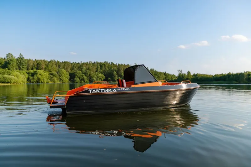 Каютный катер Тактика 430 DC, фото: 1