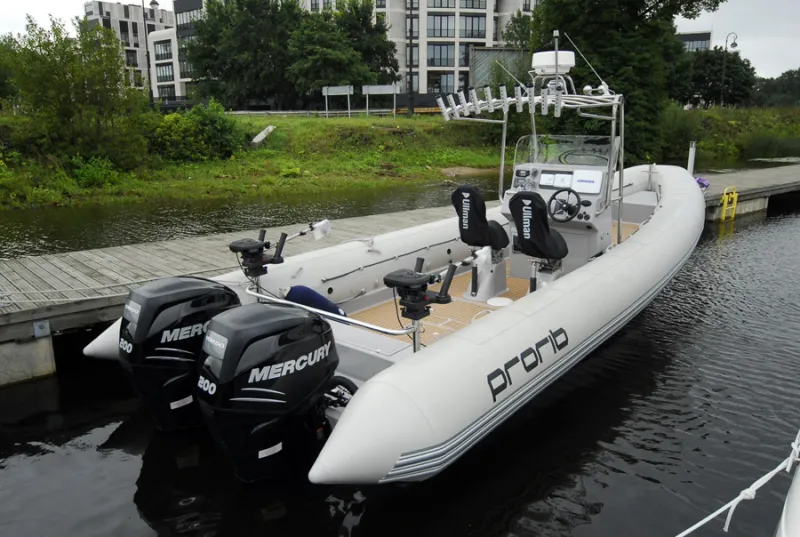 РИБ RX-850, фото: 2