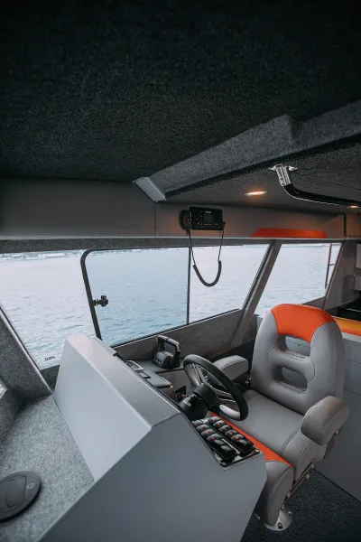 Лодка ALEUT Navigator HG