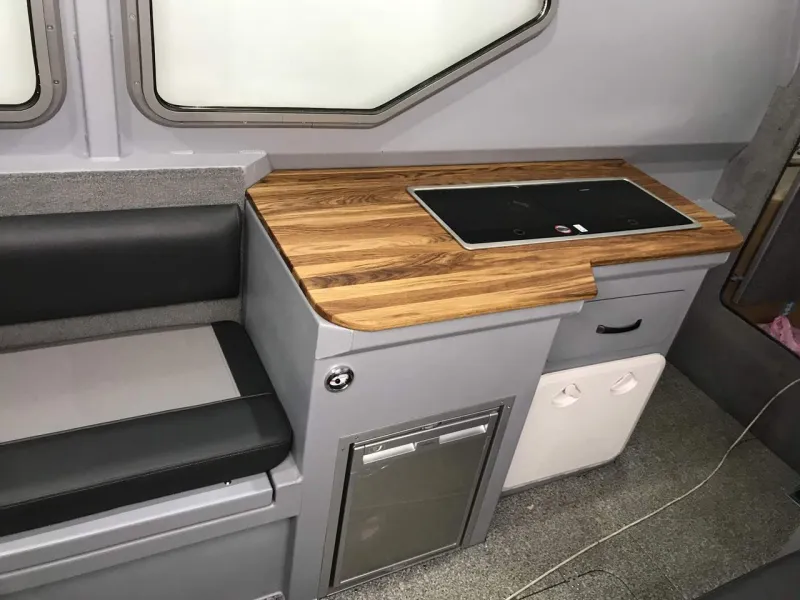 ALEUT LC112 Explorer, фото: 9