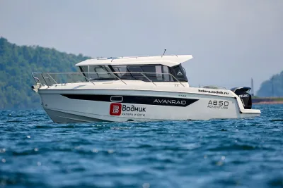 Лодка AVANRAID A850 ADVENTURE
