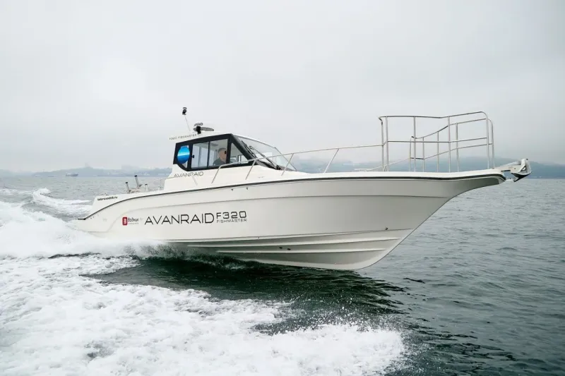  AVANRAID F320 FISHMASTER, фото: 1