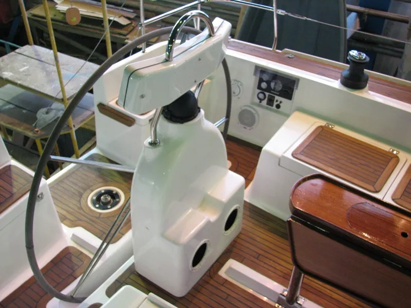 Катер Рикошет-1220, фото: 3