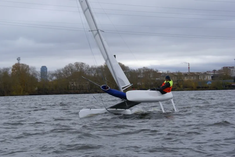 Моторная лодка Катамаран F-16, фото: 4