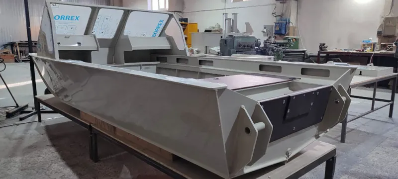 Моторная лодка Лодка ПНД Viper 430 с консолью, фото: 7