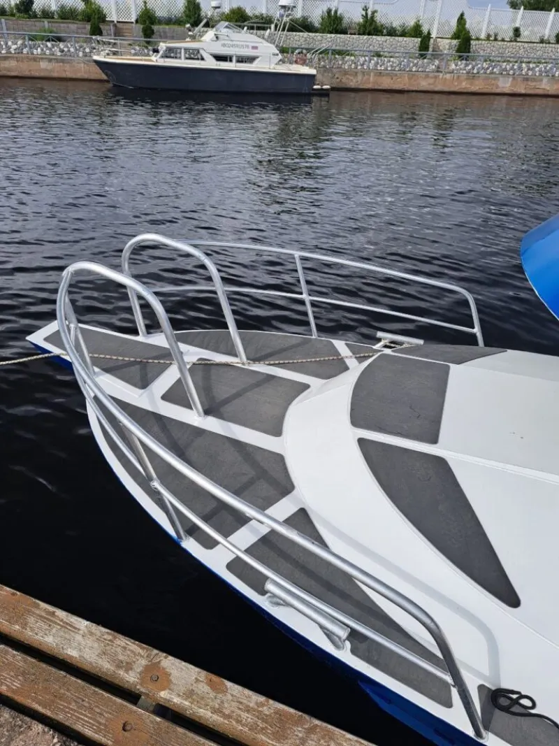 Алюминиевая лодка Моторная яхта Ямал-29М, фото: 162