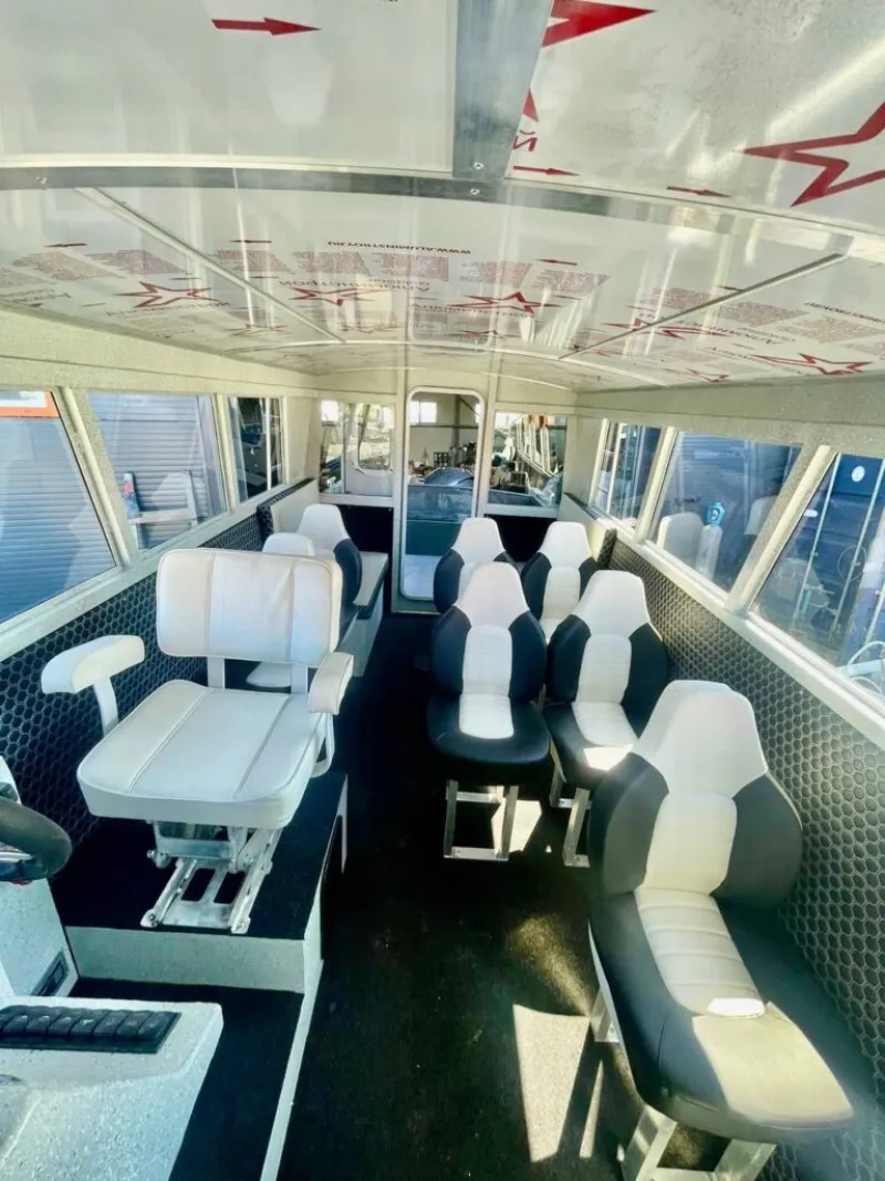 Алюминиевая лодка Моторная яхта Ямал-29М, фото: 135