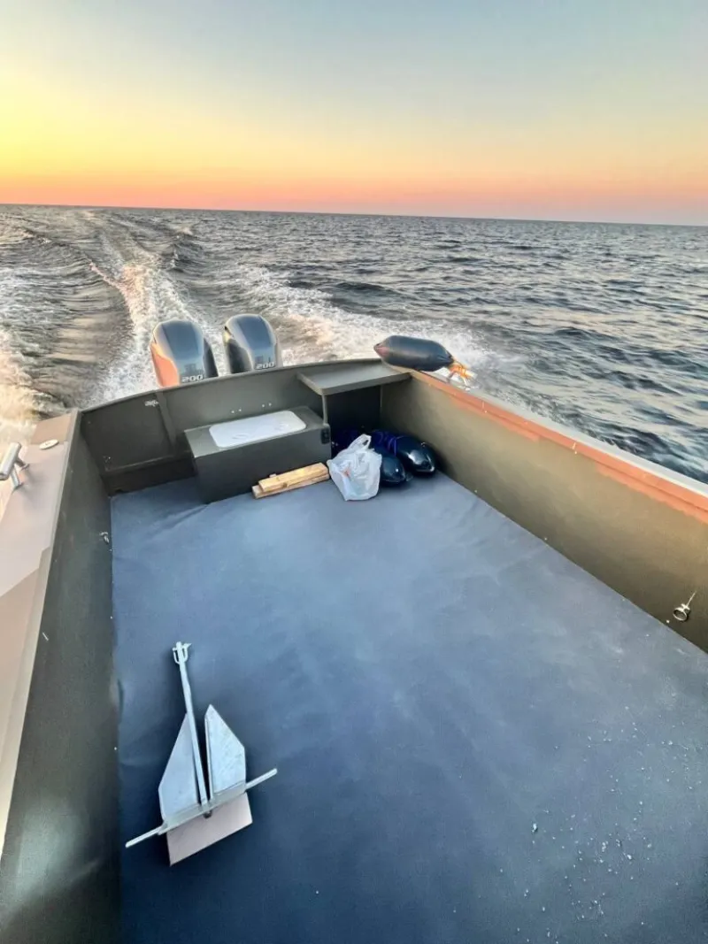 Алюминиевая лодка Моторная яхта Ямал-29М, фото: 125