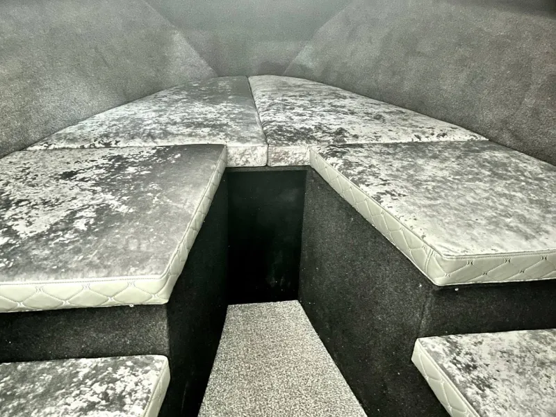 Алюминиевая лодка Моторная яхта Ямал-29М, фото: 56