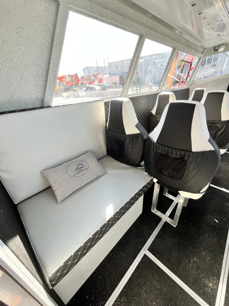 Алюминиевая лодка Моторная яхта Ямал-29М, фото: 45