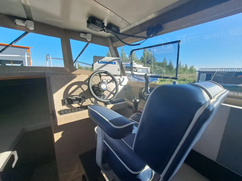 Алюминиевая лодка Моторная яхта Ямал-29М, фото: 21