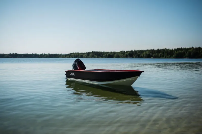 Каютный катер ТРИЕРА 390, фото: 1