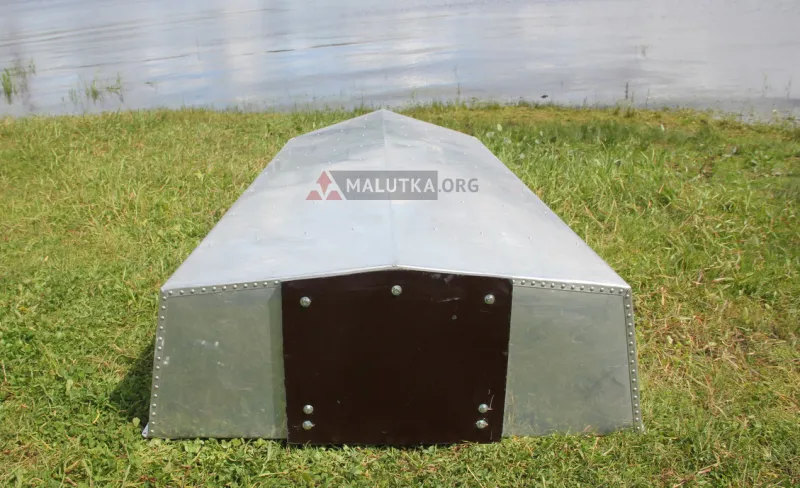 Весельная лодка Малютка-Н 2.9 м. с транцем - купить алюминевую лодку по выгодной цене | Фирма 