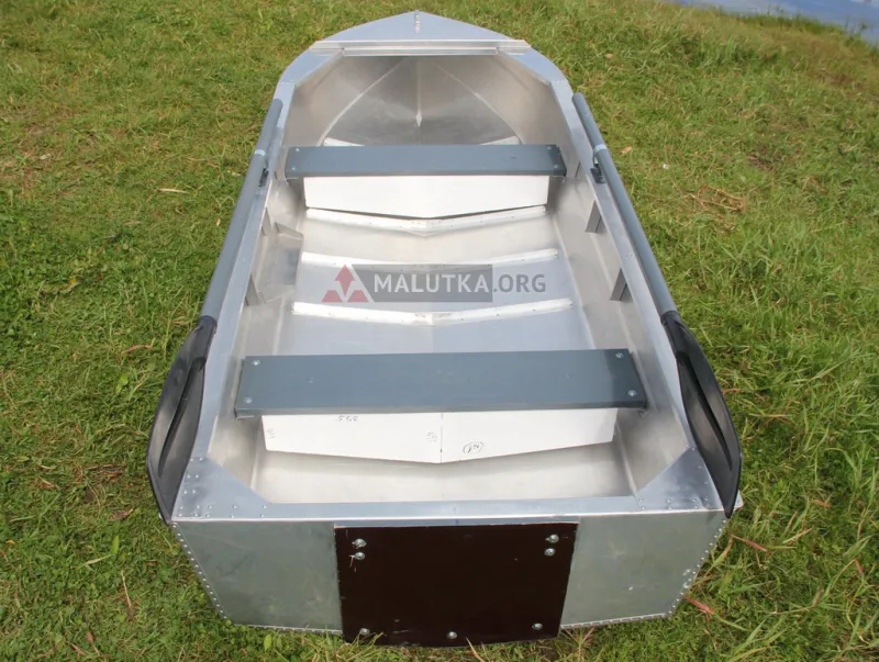 Весельная лодка Малютка-Н 2.9 м. с транцем - купить алюминевую лодку по выгодной цене | Фирма 