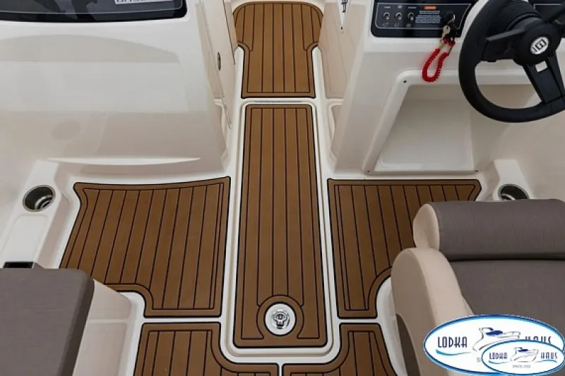 Катер Bayliner VR4 E, фото: 4