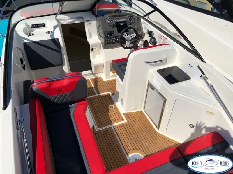 Катер Bayliner 742 R Cuddy, фото: 8