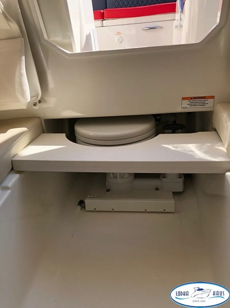 Катер Bayliner 742 R Cuddy, фото: 2