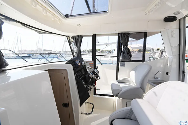 Quicksilver 805 Pilothouse, фото: 5