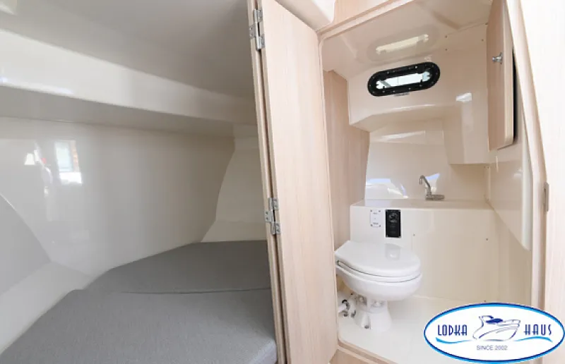 Quicksilver 805 Pilothouse, фото: 2