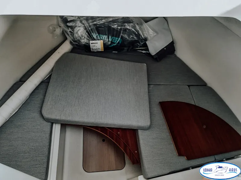 Quicksilver 705 Pilothouse, фото: 8