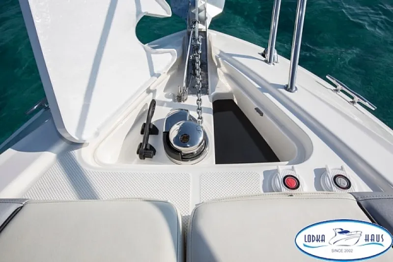 Кабинный катер Bayliner Ciera 8, фото: 3