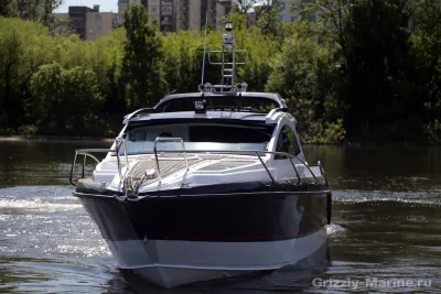 GRIZZLY 840 RACING