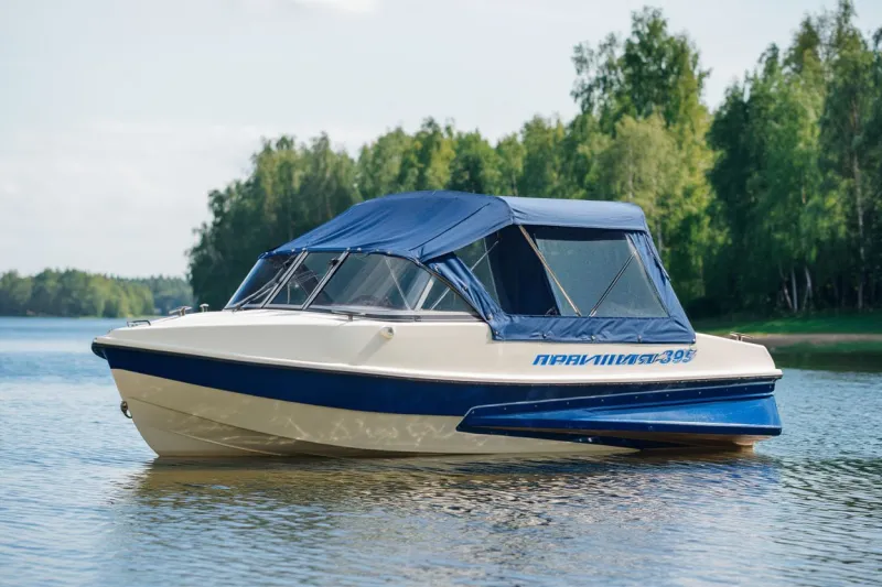 Пластиковая лодка Афалина-395, фото: 2