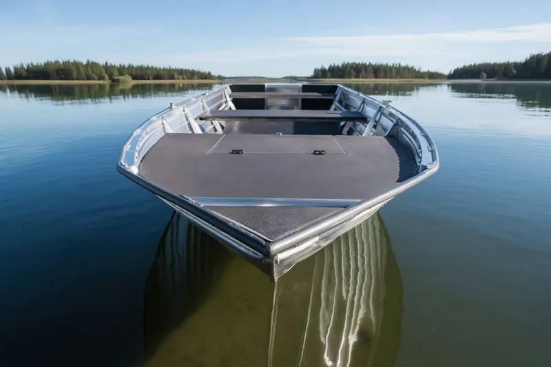 Дистанционная лодка Тактика 370, фото: 1