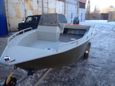 Каютный катер Гудзон 4.5 обложка