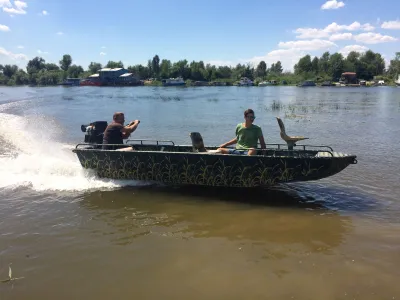 Каютный катер Maxiboat 4.3 обложка